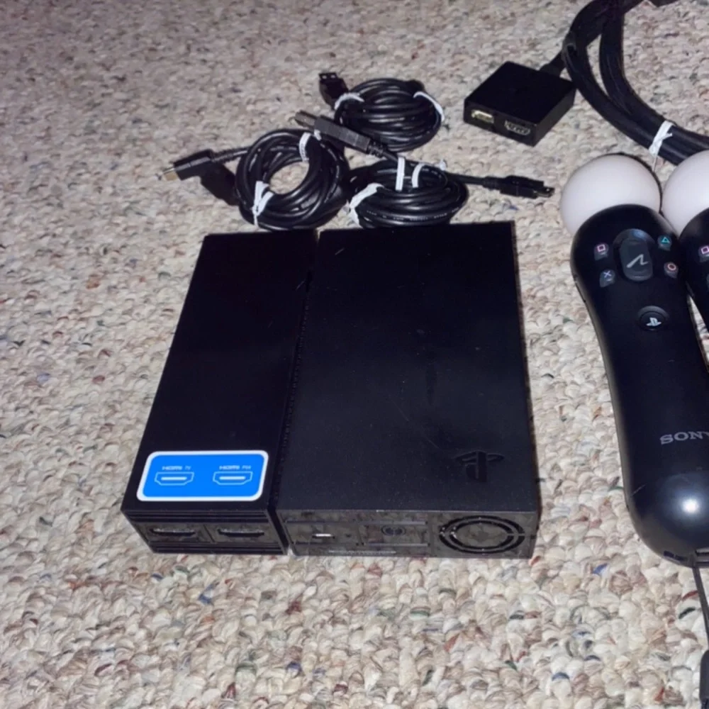 Playstation VR Headset Sony PSVR PS4 PS5 Bundle Headset + Camera + Remotes